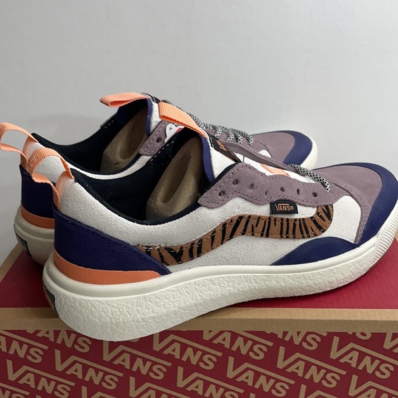 Vans Ultrarange Exo Se animals print striped ultra Cush women’s size 5 - Picture 3 of 11